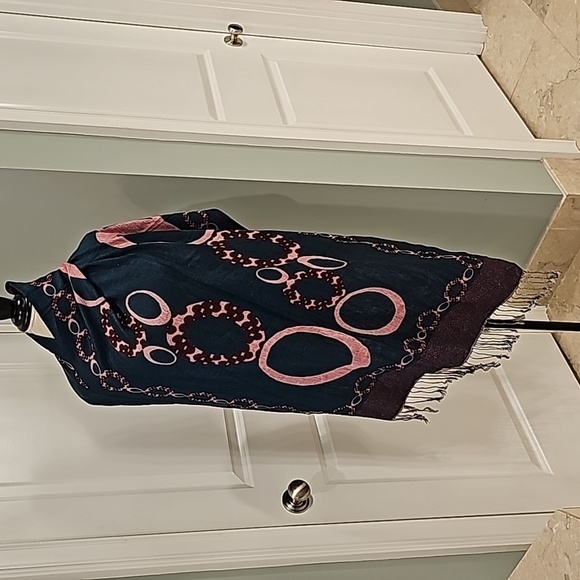 Pashmina And Silk Fringed Teal And Red Printed Scarf/Wrap - OS - Picture 4 of 6